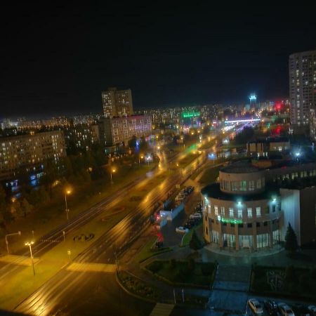 Apartment in the city centre Naberezhnye Chelny Ngoại thất bức ảnh